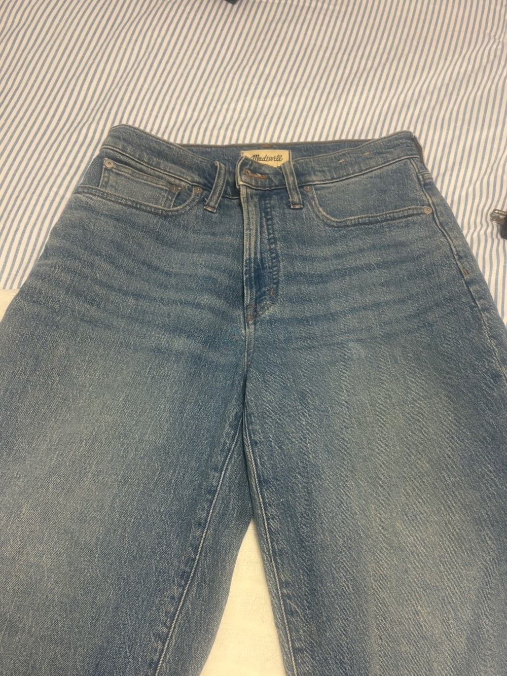 Madewell: The Perfect Vintage Wide Leg Jean